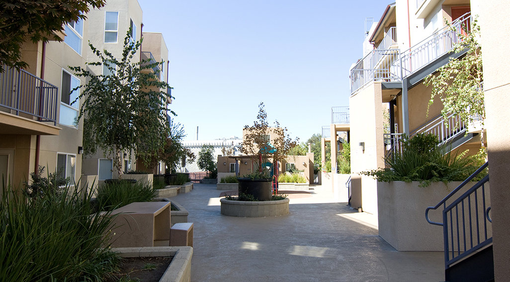 Temple Villas apartments buildings and courtyard