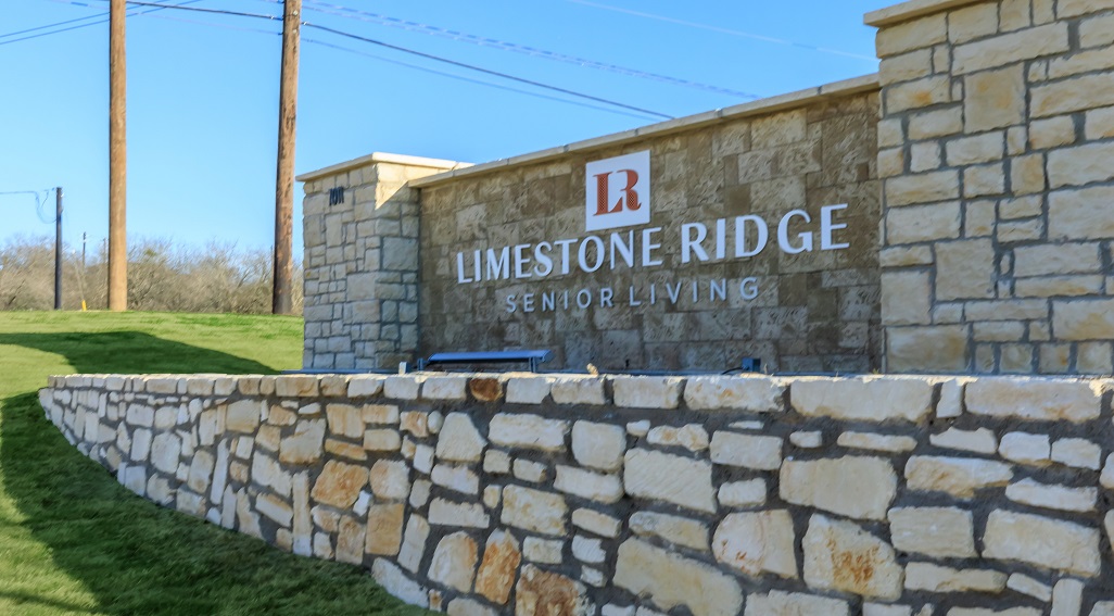 Limstone monument sign